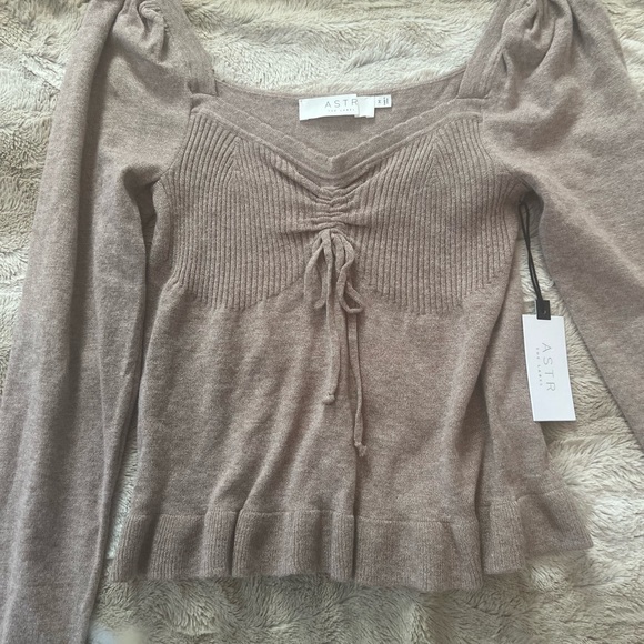 NWT ASTR the Label Puff Sleeve Sweater - Picture 1 of 6